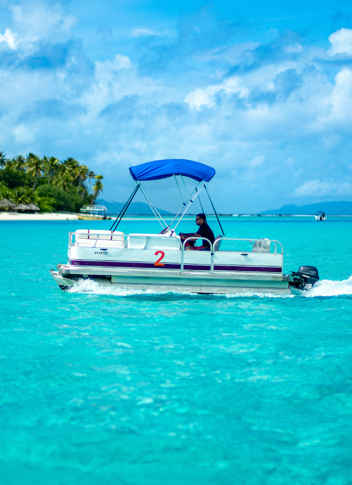 Bateau Pontoon